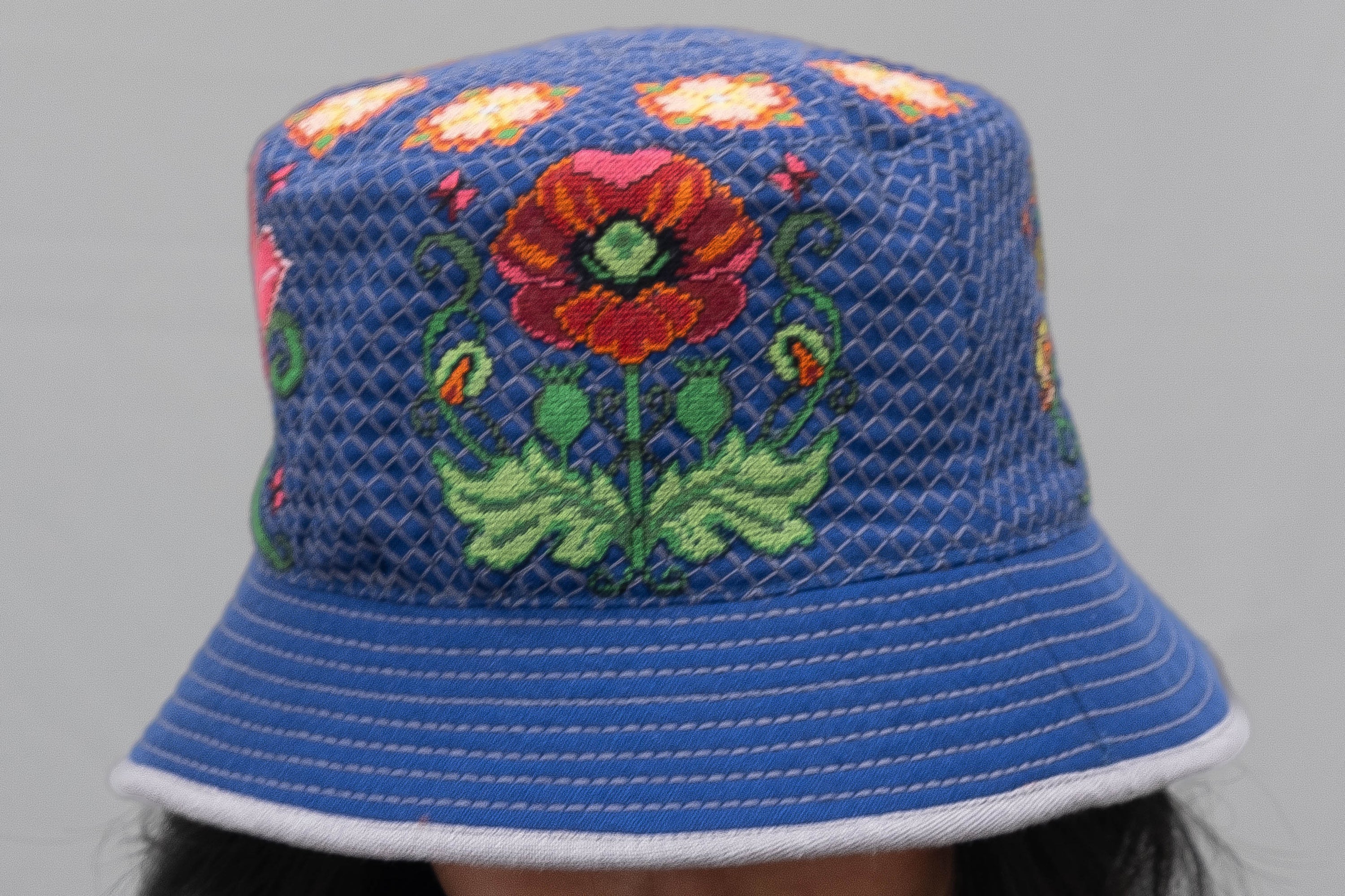 FLORAL CROSS-STITCH HAT