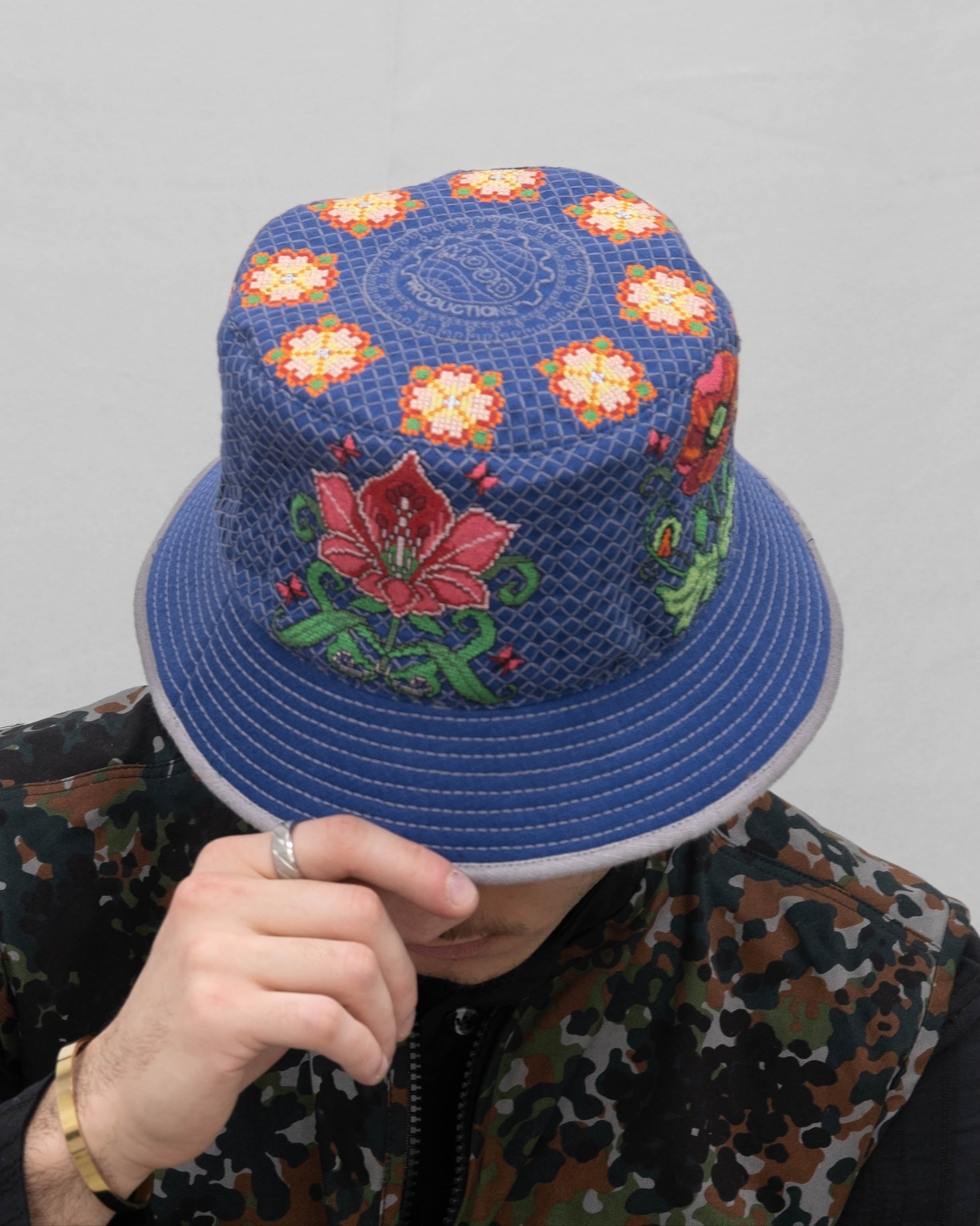 FLORAL CROSS-STITCH HAT